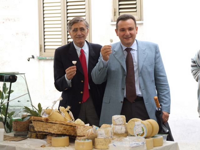L'assaggio dei formaggi di Buon Gusto
